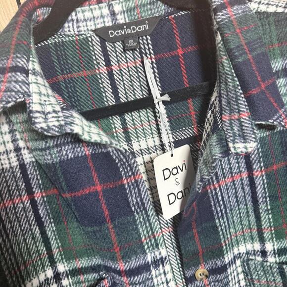 292 Davi & Dani Plaid Button-Down Shacket (1XL, NWT) - Picture 4 of 6